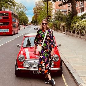 Meet your Posher, Sara Louise